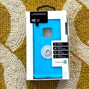 LifeProof Fre IPhone XS Max! 💎